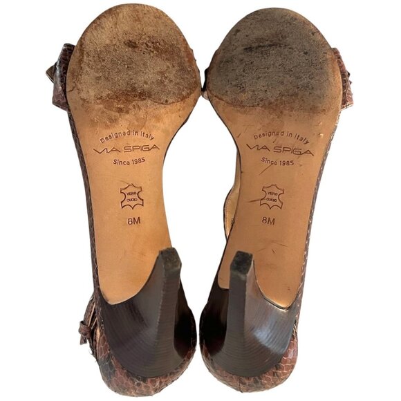 VIA SPIGA Snakeskin T-Strap Heeled Sandals 8 Buckle Strap Neutral Snake Skin - Picture 8 of 9
